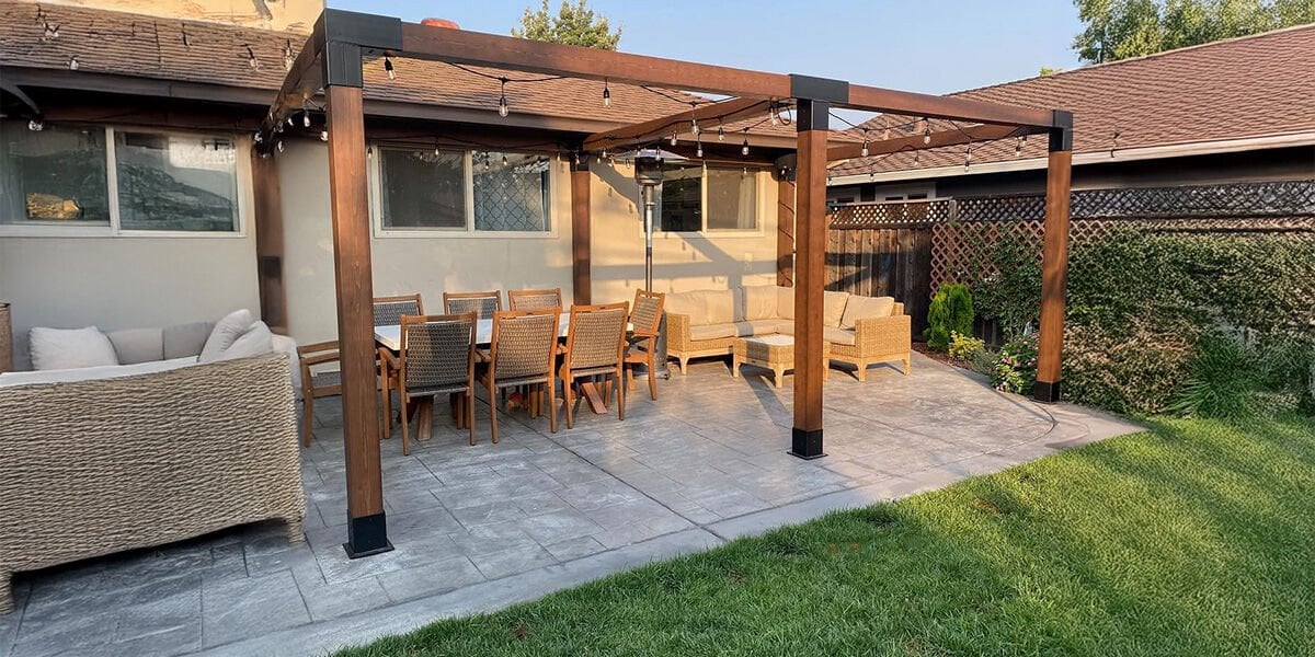 Pergola ve Kamelya Arasındaki Farklar Nelerdir? Hangi Alan İçin Hangisi Uygun?